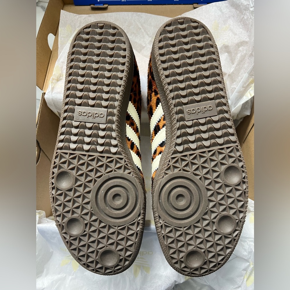 Adidas Women’s Samba OG Leopard print size 10 - Picture 6 of 9
